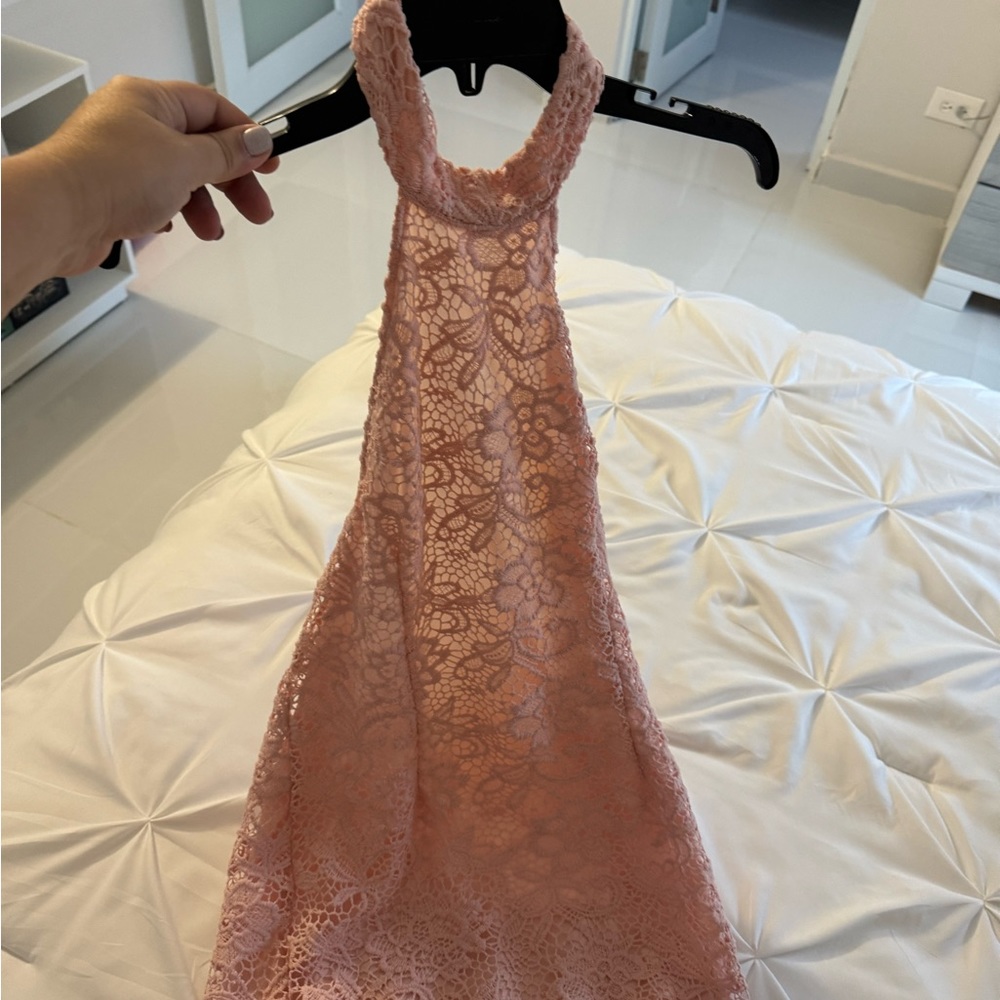 Backless short dress